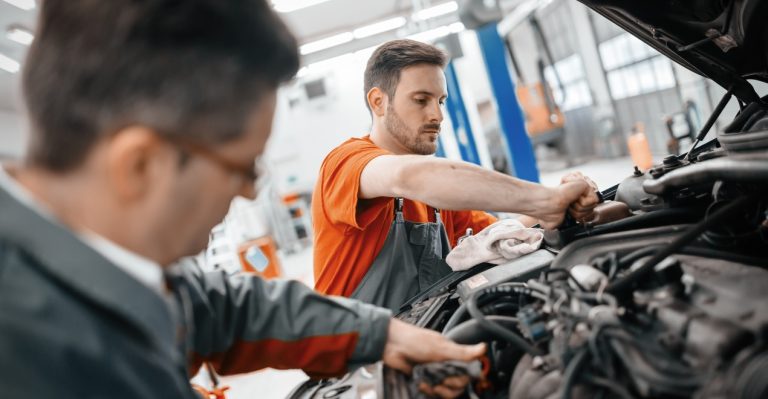 Who Provides the Best Doorstep Car AC Service in Town?