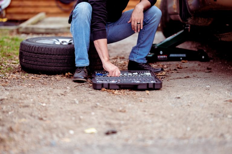mobile tyre puncture repair